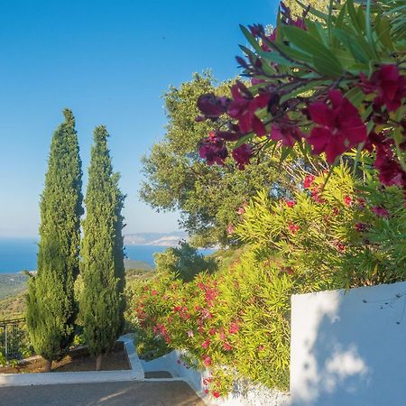 Villa Dio Petres Kroustas Ngoại thất bức ảnh
