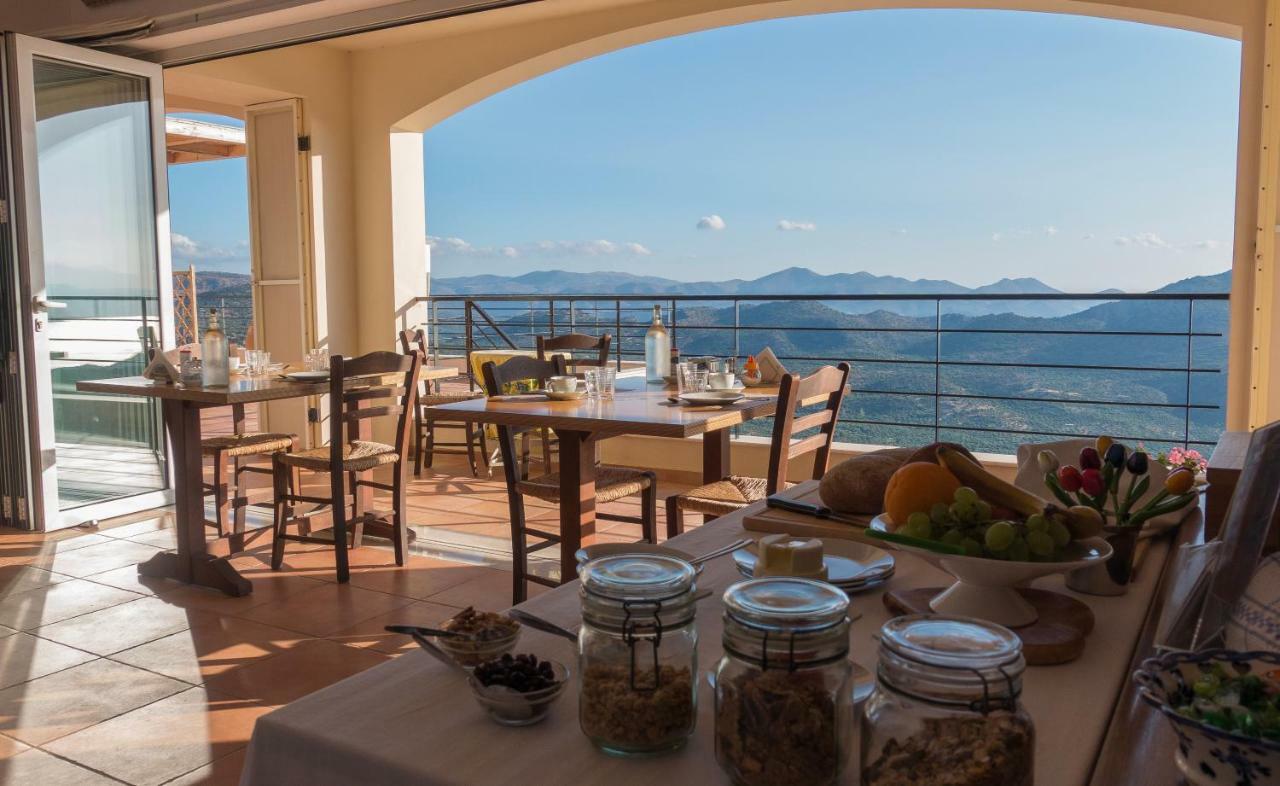 Villa Dio Petres Kroustas Ngoại thất bức ảnh