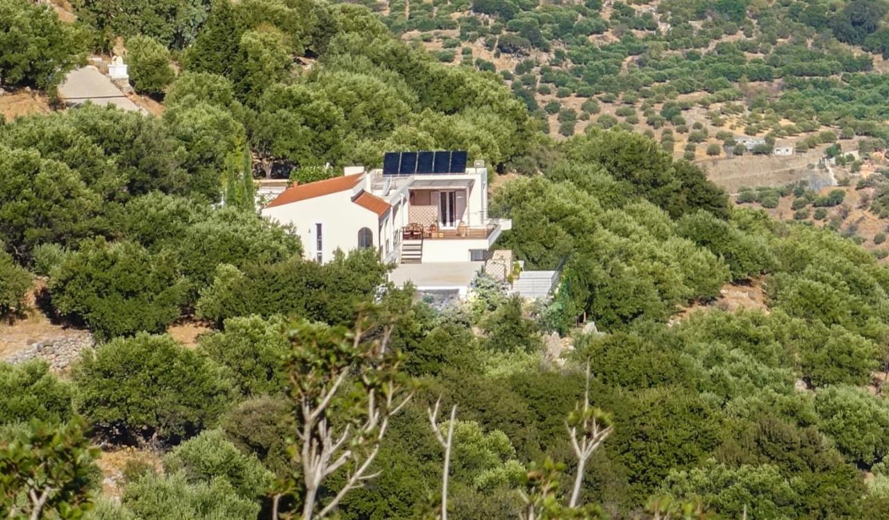 Villa Dio Petres Kroustas Ngoại thất bức ảnh