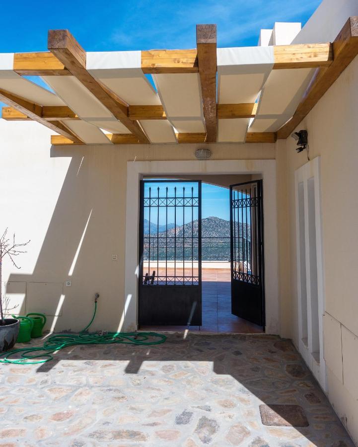 Villa Dio Petres Kroustas Ngoại thất bức ảnh