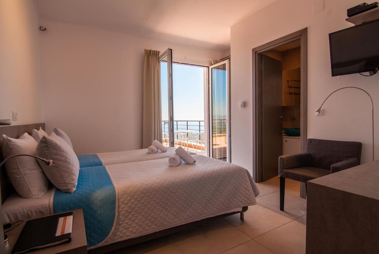 Villa Dio Petres Kroustas Ngoại thất bức ảnh