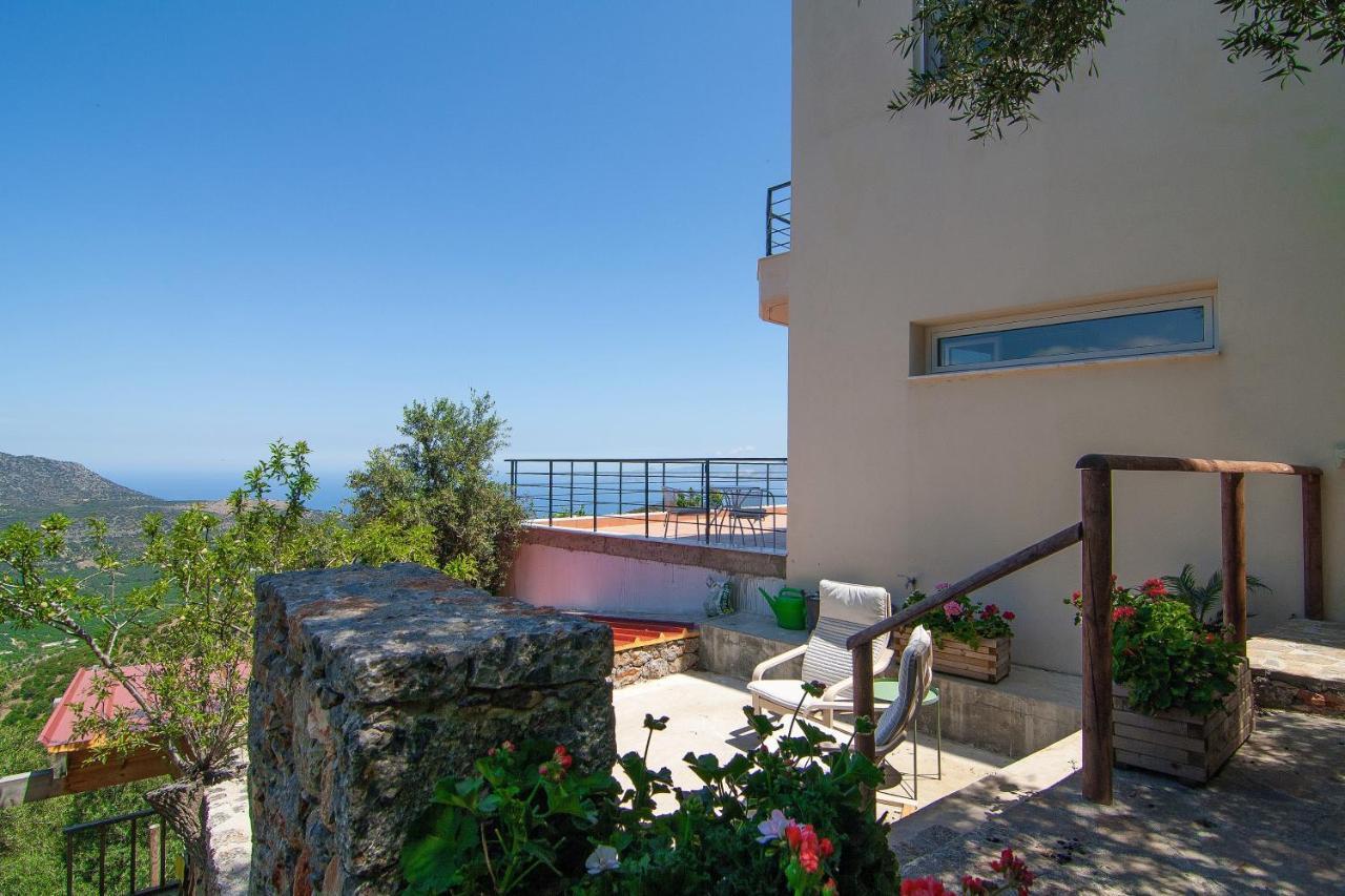 Villa Dio Petres Kroustas Ngoại thất bức ảnh